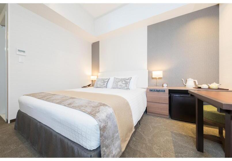 Номер Стандарт, Tokyu Stay Kyoto Sanjokarasuma