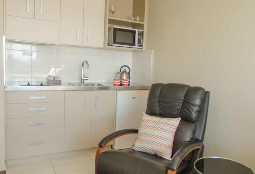 Студио Executive, Coastal Ridge Apartments