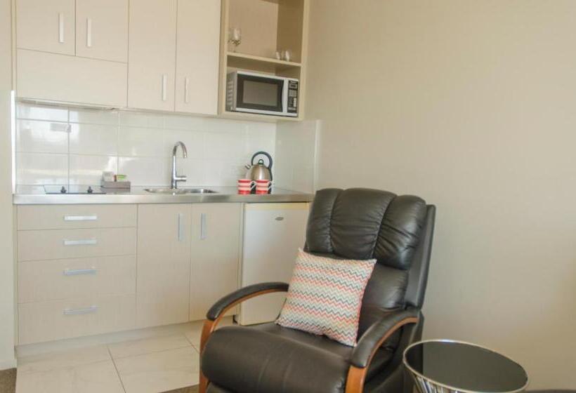 Студио Executive, Coastal Ridge Apartments