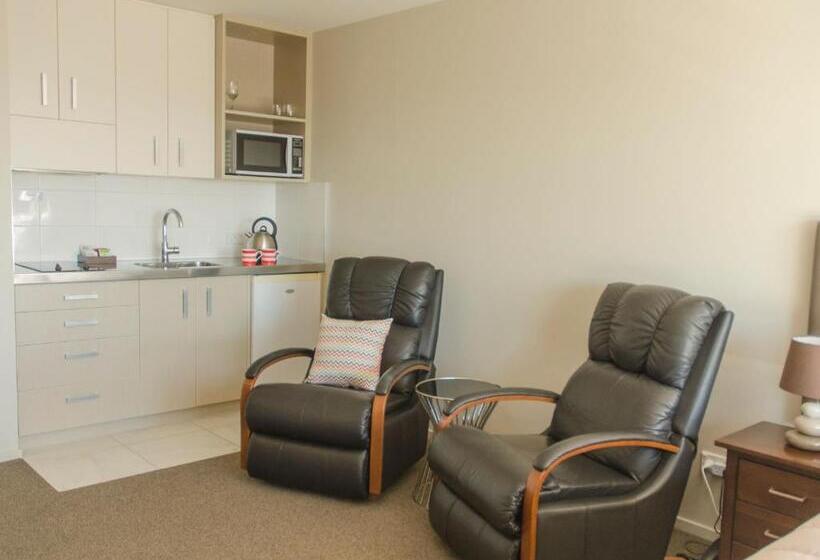 Студио Executive, Coastal Ridge Apartments