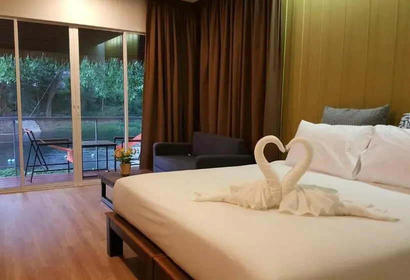 デラックスルーム, Narinfah Resort