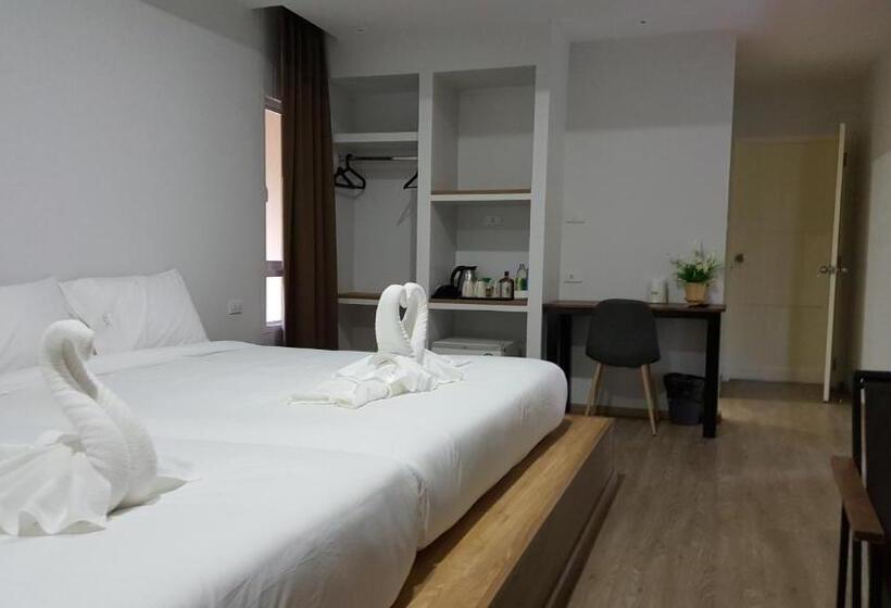 Четырехместный Номер Стандарт Вид на Сад, Narinfah Resort