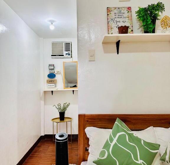 اتاق لوکس با تخت بزرگ, Amancio S Balai   Near The Airport, City Center!