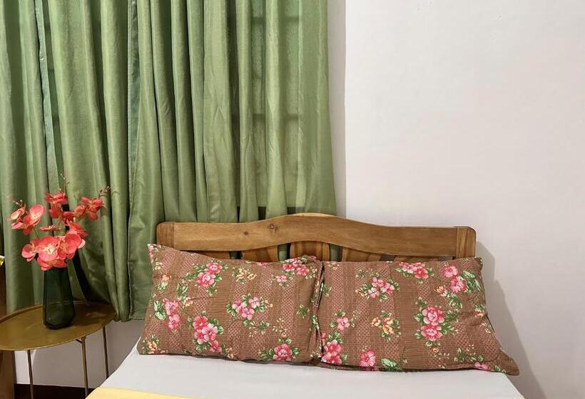 اتاق استاندارد چهارنفره با سرویس بهداشتی مشترک, Amancio S Balai   Near The Airport, City Center!