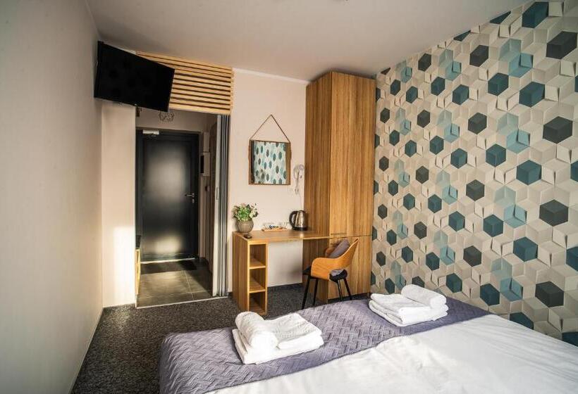 デラックスルーム, Diament Ruda śląska