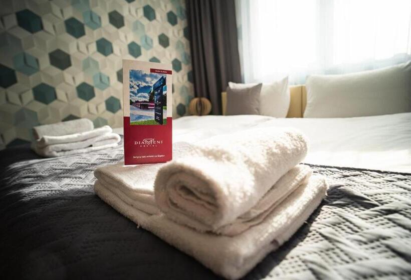 スタンダードルーム, Diament Ruda śląska