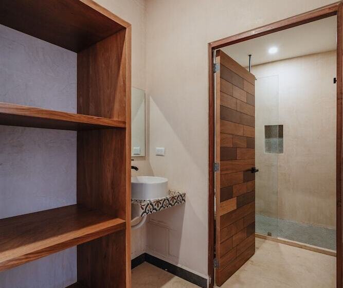 Номер Стандарт, Casa 57