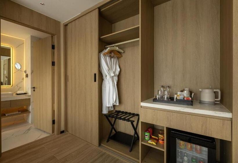 Номер Deluxe, Laya Resort Phuket Island