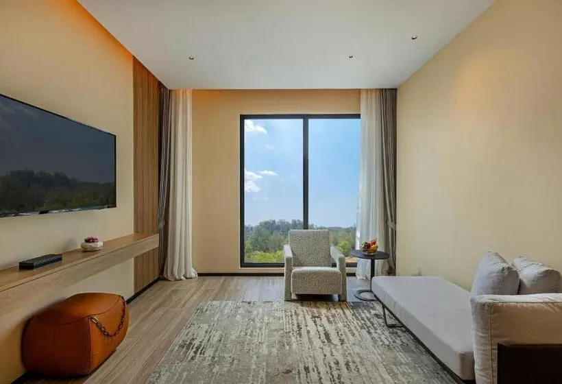 スイート, Laya Resort Phuket Island