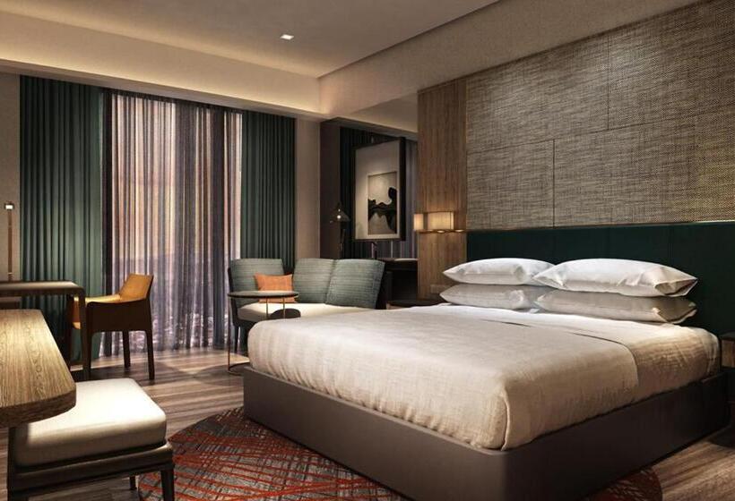 스탠다드 룸 킹사이즈 침대, Sheraton Kuching