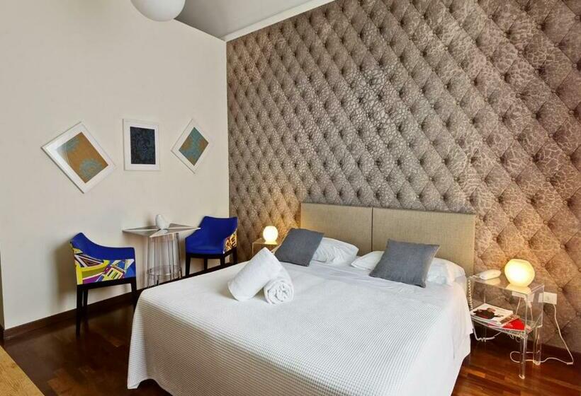 اتاق سوپریور, Artistic Charming House