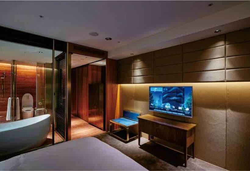 Quarto Triplo Standart, H2o