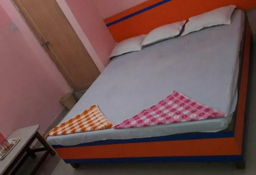 اتاق لوکس, Utsav & Marriage Hall