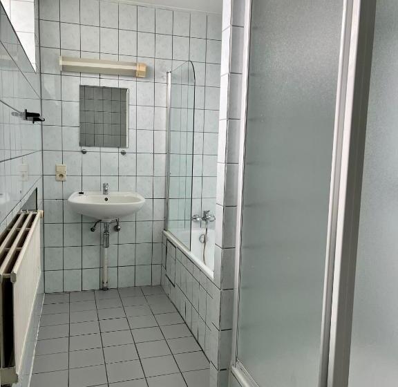 家庭间, Logies Waasland