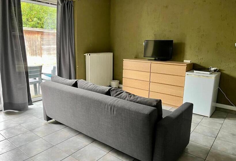 家庭间, Logies Waasland