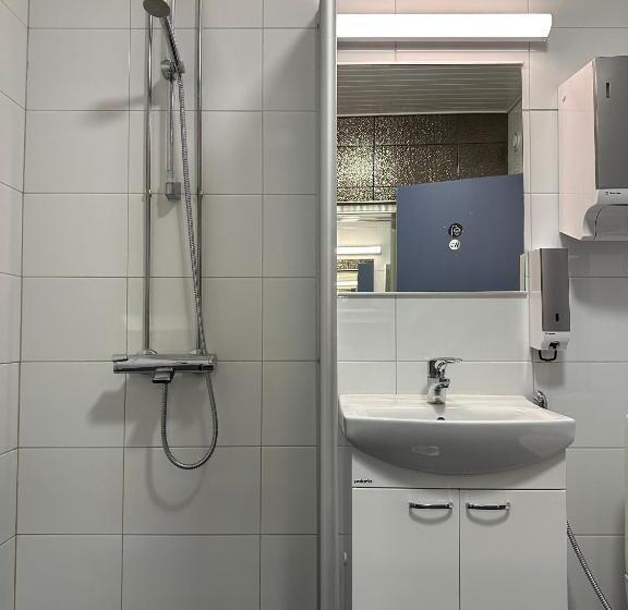 Номер Стандарт Индивидуальный Совместная Ванная, The Rooms Airport   20rooms