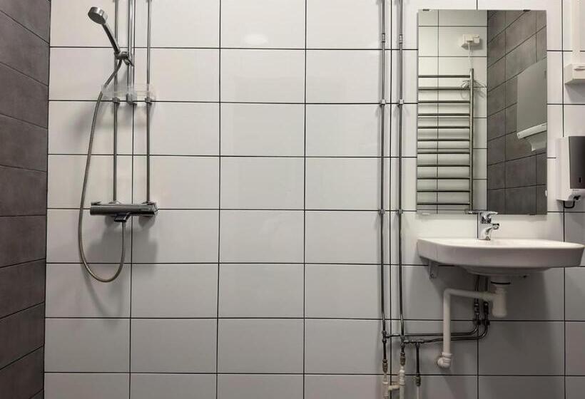 Номер Стандарт Совместная Ванная, The Rooms Airport   20rooms