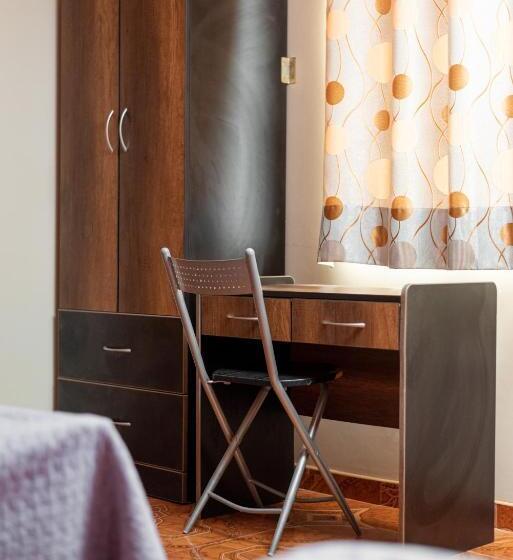 Habitación Familiar, Balcones Plaza