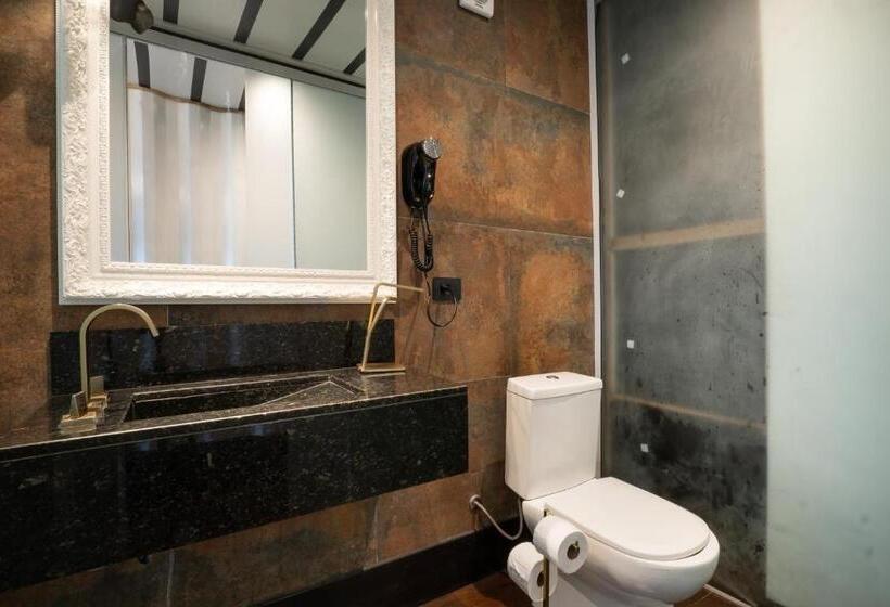 스탠다드 자쿠지 룸, Pousada Cafe Poesia