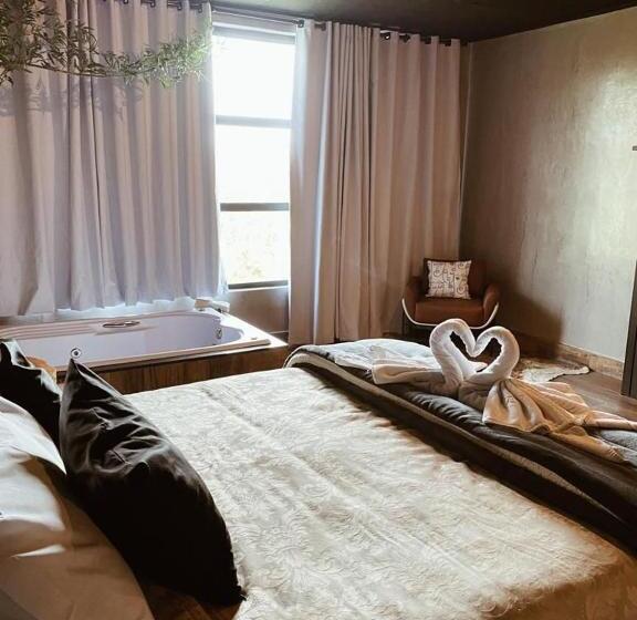 디럭스 스위트, Pousada Cafe Poesia