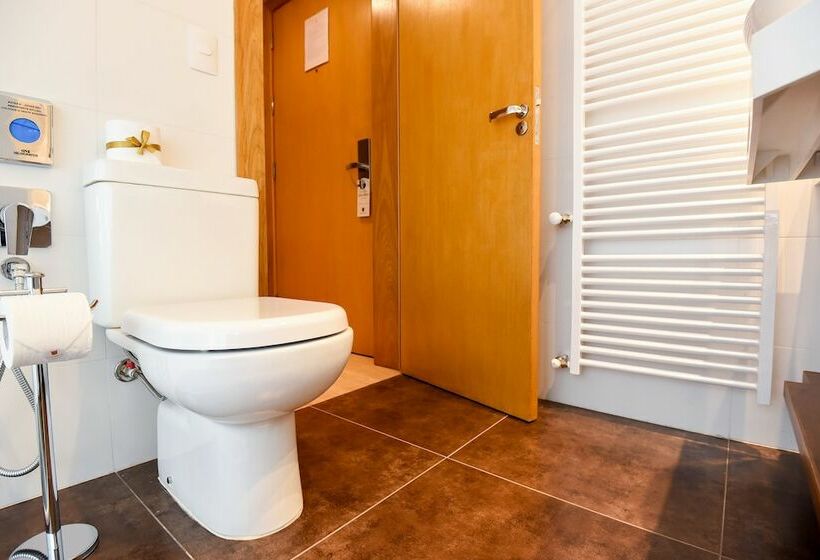 Люкс, Refugio Da Montanha