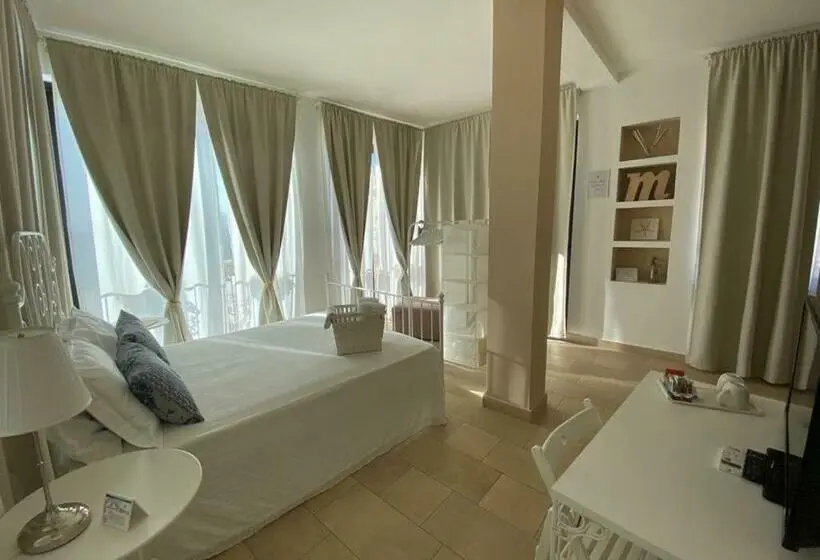 Standard-huone Merinäkymä, Regina Margherita B&b