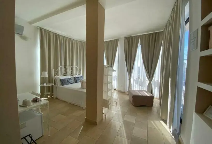 Standard-huone Merinäkymä, Regina Margherita B&b