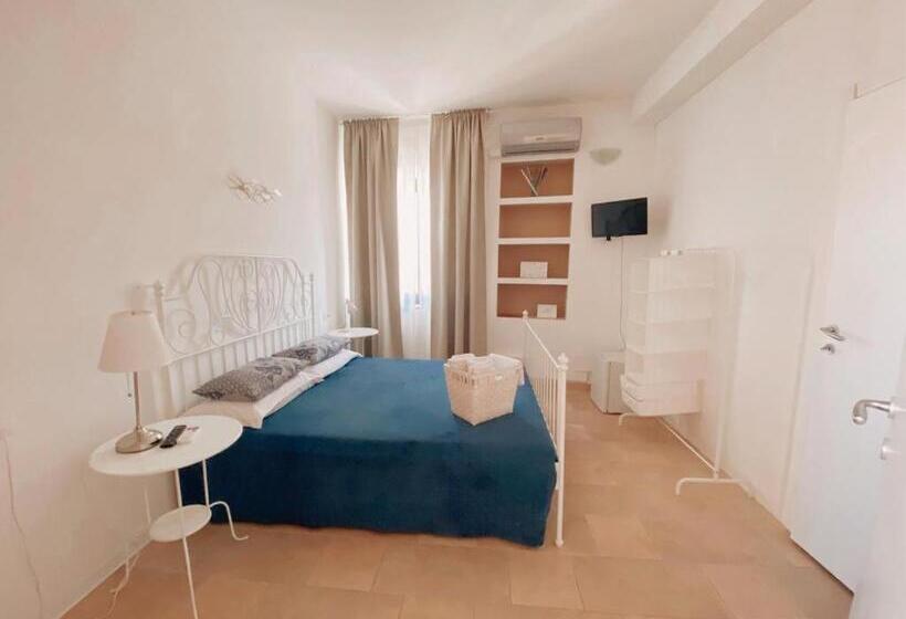 Номер Стандарт, Regina Margherita B&b