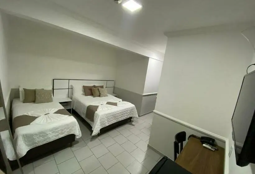 Standard Kolmen Hengen Huone, Caiçara
