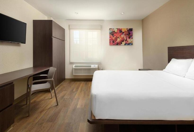 스위트, Extended Suites Mexicali Cataviña