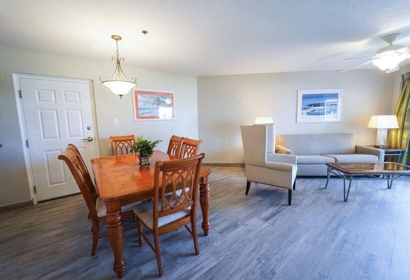 سوئیت با تخت بزرگ, The Grand Caymanian Resort