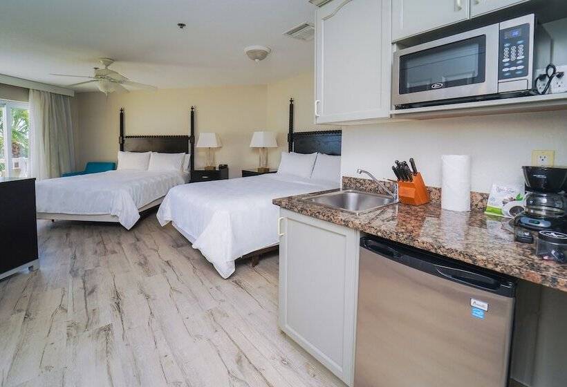 استودیوی استاندارد با تخت دو نفره بزرگ, The Grand Caymanian Resort