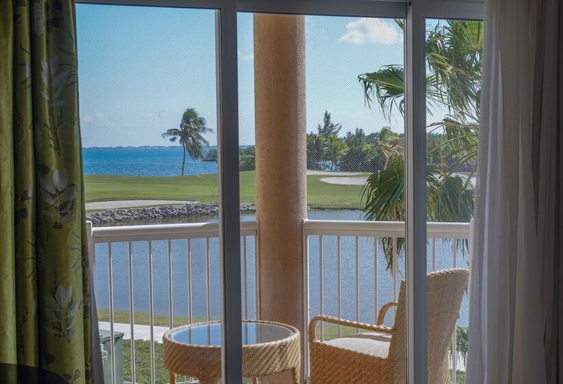 استودیوی استاندارد با تخت دو نفره بزرگ, The Grand Caymanian Resort