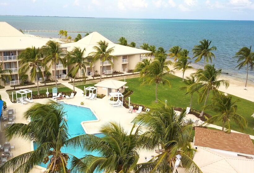 استودیوی استاندارد با تخت دو نفره بزرگ, The Grand Caymanian Resort