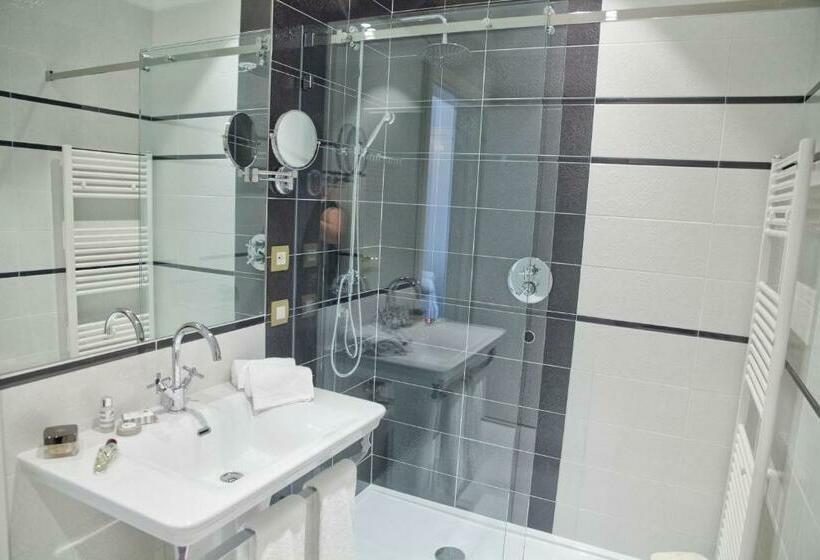 غرفة قياسية مزودة بجاكوزى, Grand Hotel Salsomaggiore