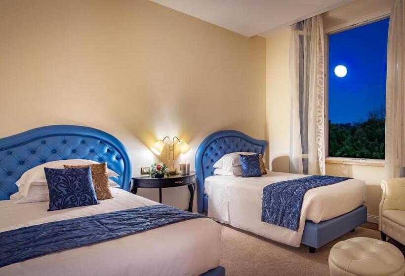 جناح جونيور, Grand Hotel Salsomaggiore