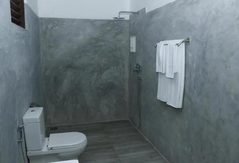 スタンダードルーム, Jungle Villa Induruwa
