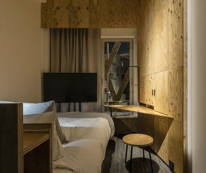 חדר אקונומי, One@tokyo