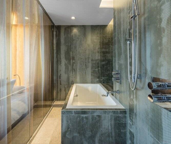 סוויטה, One@tokyo