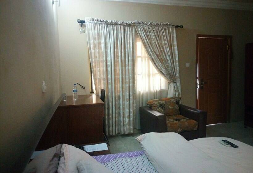 اتاق لوکس, Orchard