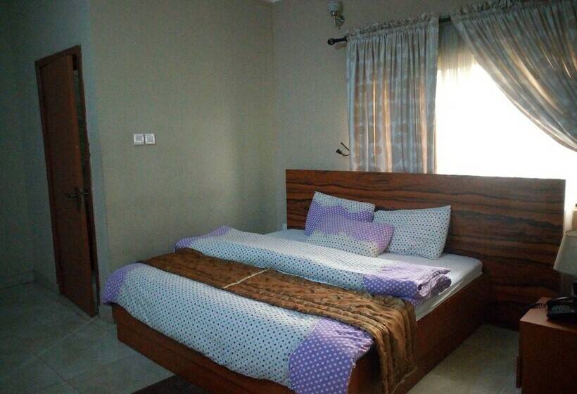 سوییت اجرایی, Orchard