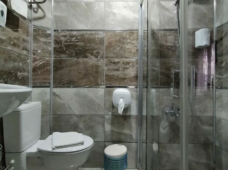 اتاق استاندارد, Sehri̇ Zade Yalisi