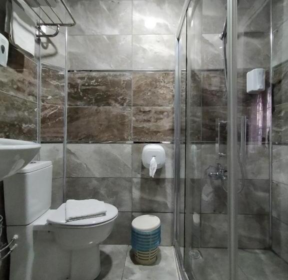 اتاق استاندارد, Sehri̇ Zade Yalisi