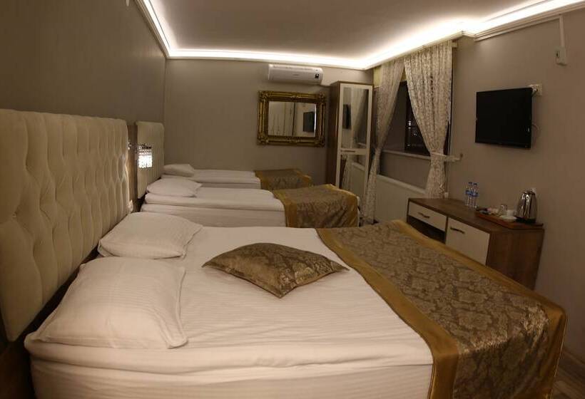 اتاق خانوادگی, Sehri̇ Zade Yalisi