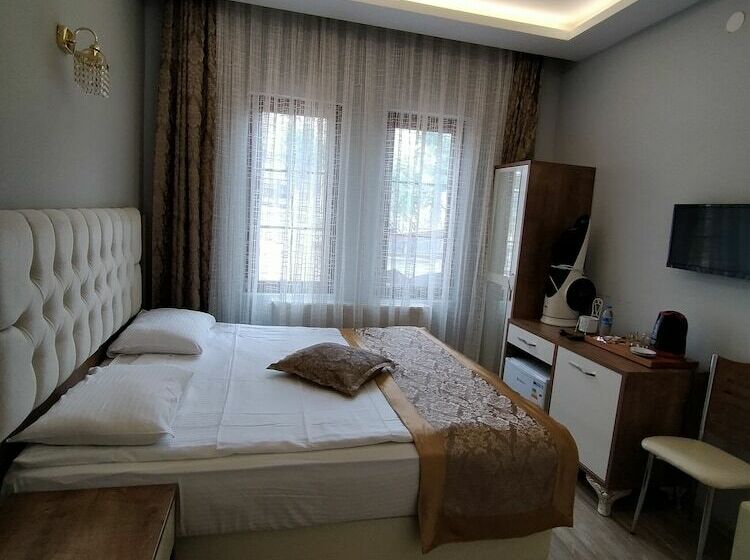 اتاق استاندارد, Sehri̇ Zade Yalisi