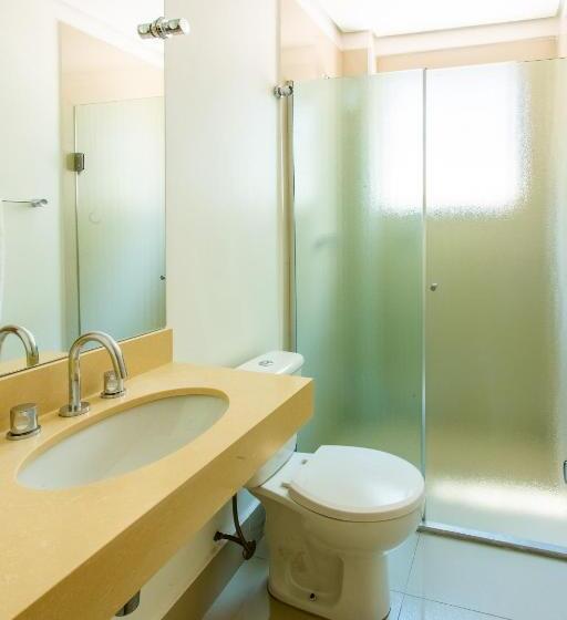 Superior Oda, Voa San Jose Palace