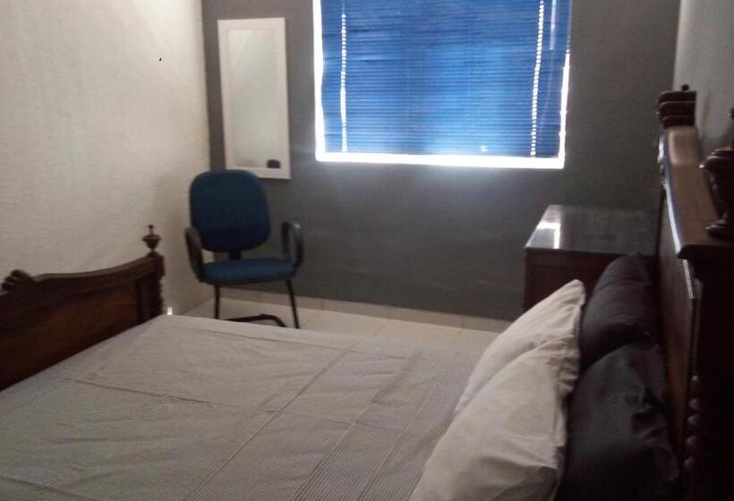 חדר סופריור לשלושה עם נוף לים, Mangue Oranje Hostel