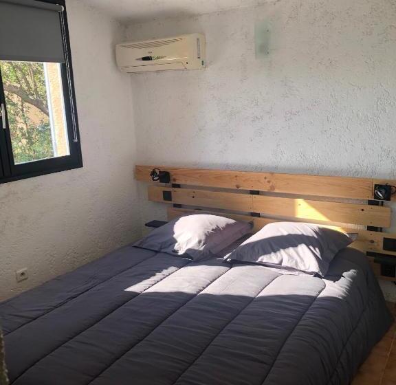 침실 2개 주택, Residence U Latonu