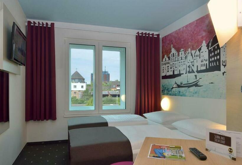 Номер Стандарт, B&b Hotel Lüneburg