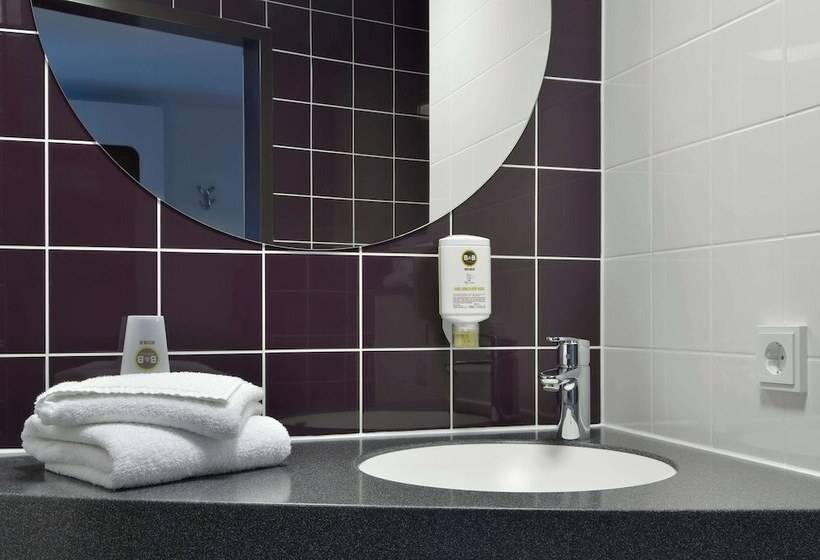 Номер Стандарт Трехместный, B&b Hotel Lüneburg
